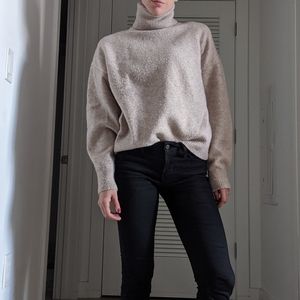 HM knit sweater in cream - size S